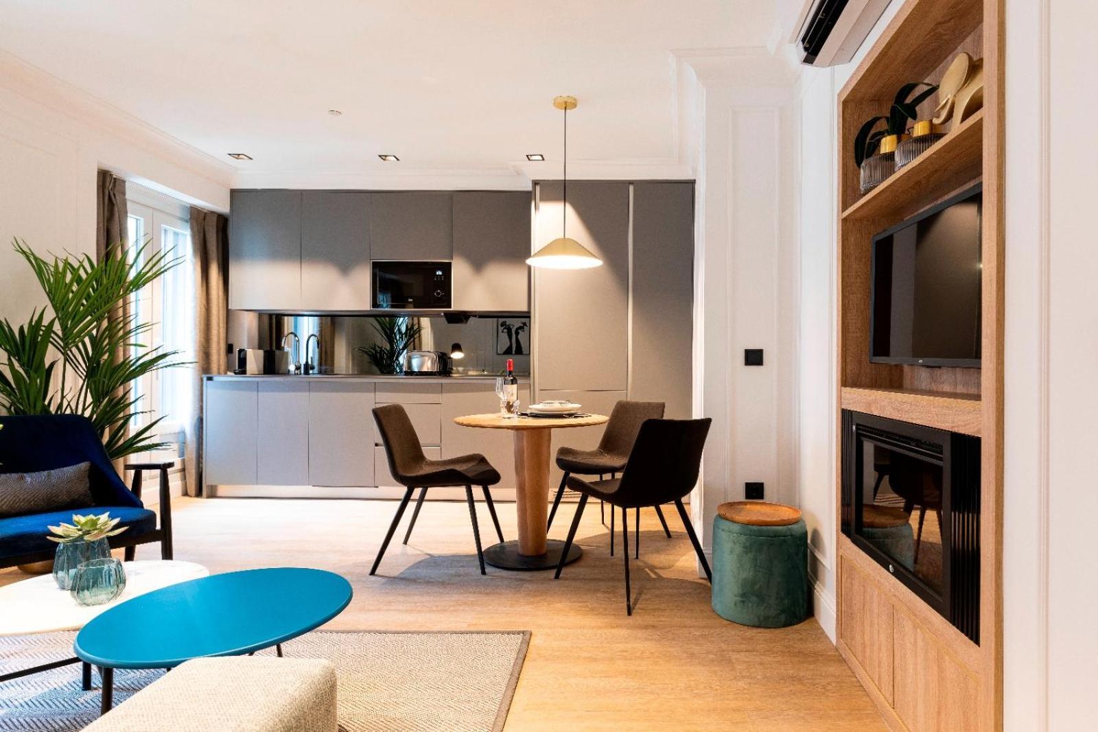Abada Loft Apartment Madrid Bagian luar foto