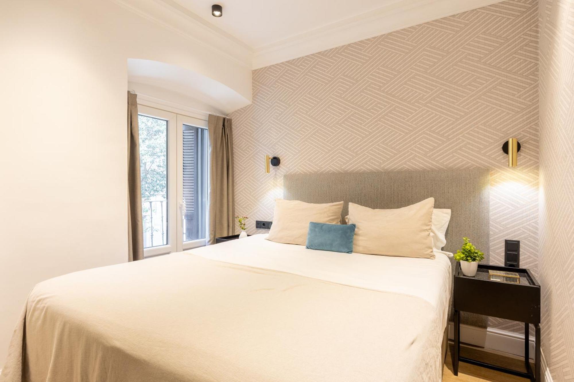 Abada Loft Apartment Madrid Bagian luar foto