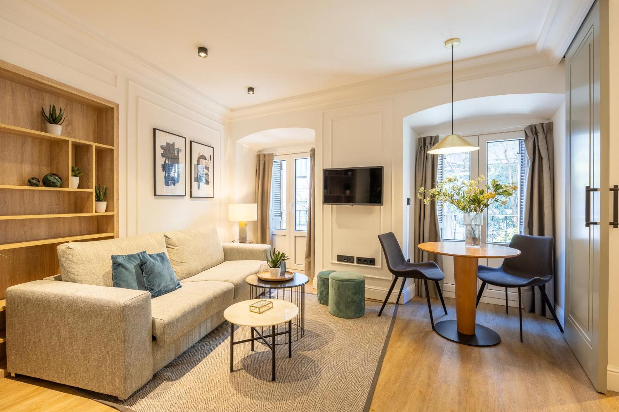 Abada Loft Apartment Madrid Bagian luar foto
