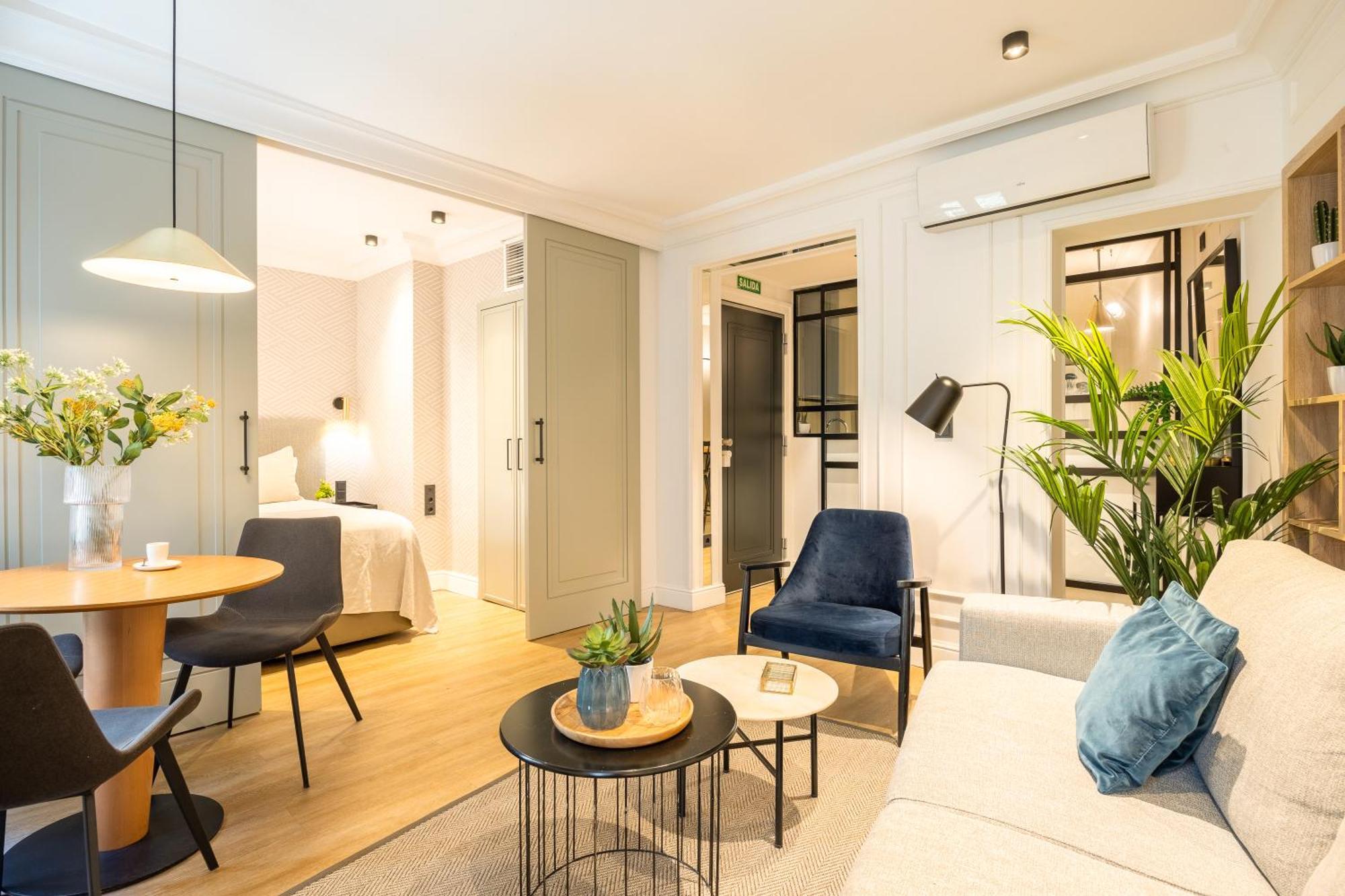 Abada Loft Apartment Madrid Bagian luar foto